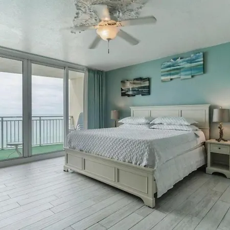 Fabulous Views At Emerald Beach
